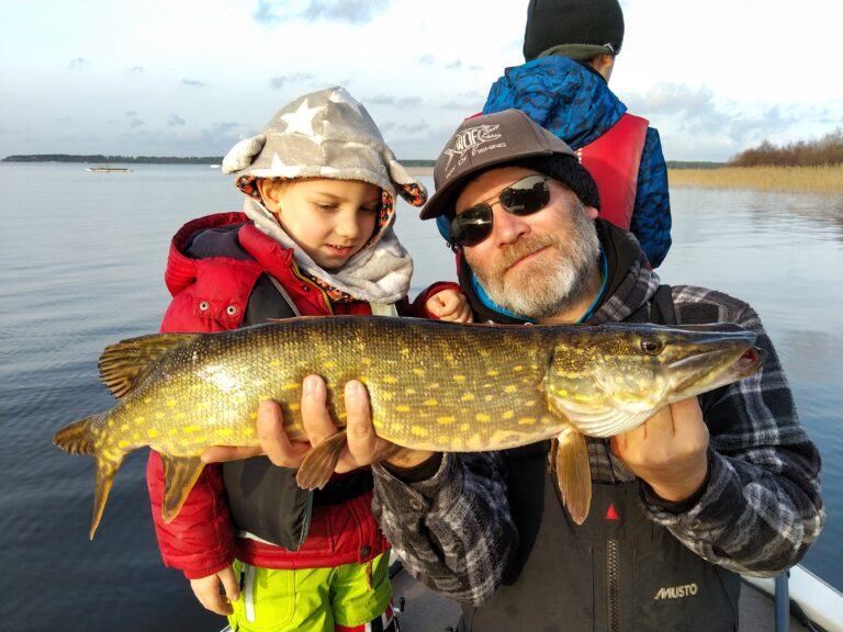 Fermeture en Famille  ~  Sur nos lacs Landais