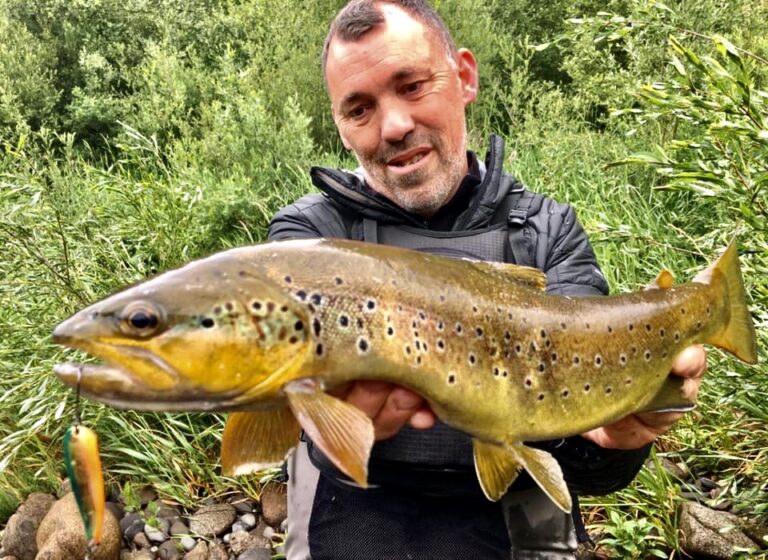 La pêche de la truite aux leurres en début de saison … Way Of Fishing