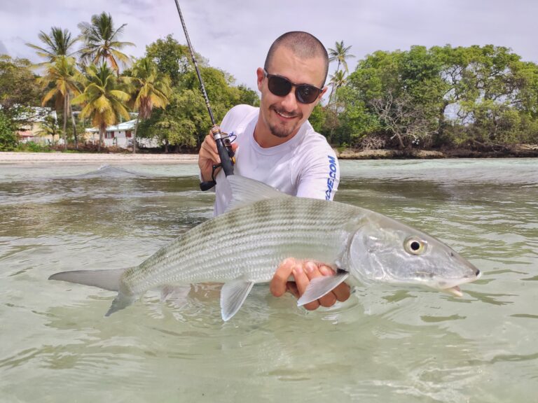 Bonefish sur un flat avec la benkei multibrins spinning ML bonefish avec la benkei multribrins spinning ML